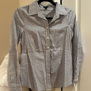 Ann Taylor blue and white striped petite collared button down shirt, 8P